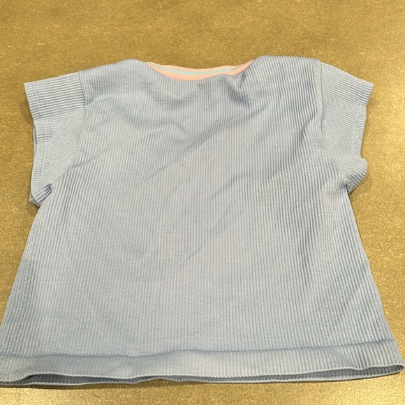 Urban Outfitters out from under top - Picture 3 of 3